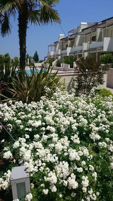 Residence Jesolo Lido Centro Con Piscina Экстерьер фото
